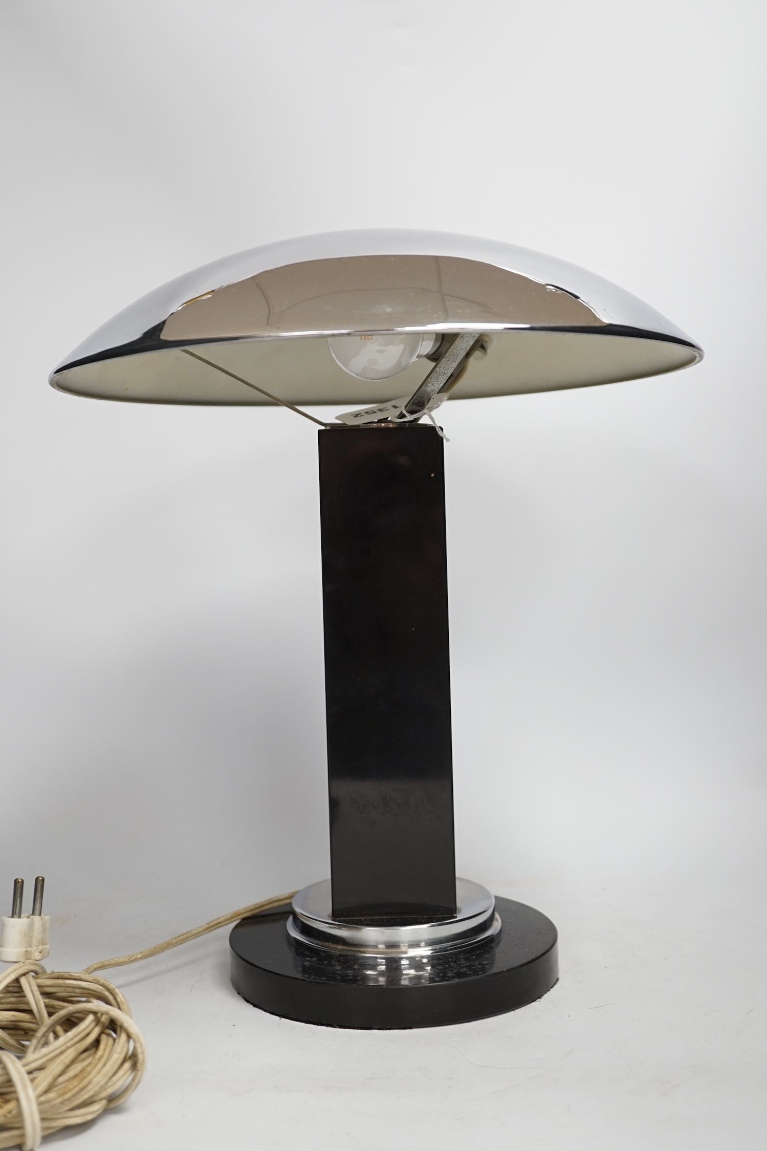 An Art Deco mushroom table lamp with chrome shade, 36cm high